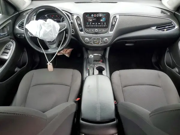 1G1ZD5ST4JF115207 2018 CHEVROLET MALIBU - Image 8