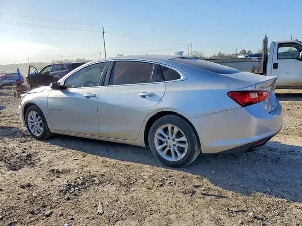 1G1ZD5ST4JF121492 2018 CHEVROLET MALIBU - Image 2
