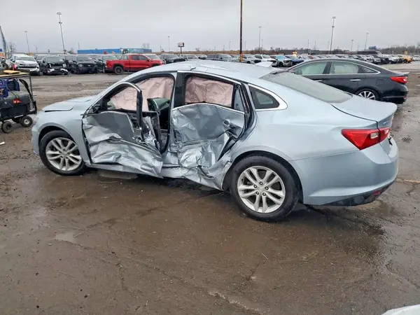 1G1ZD5ST4JF122433 2018 CHEVROLET MALIBU - Image 2