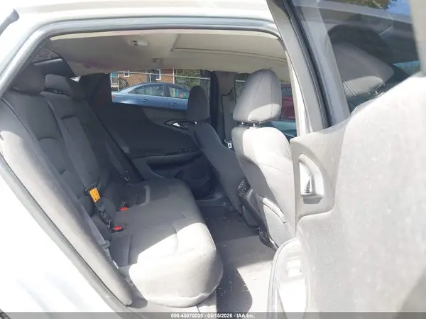 1G1ZD5ST4JF122481 2018 CHEVROLET MALIBU - Image 8