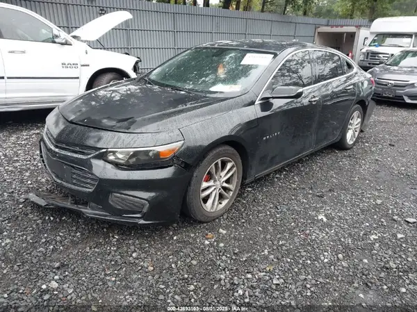 1G1ZD5ST4JF123002 2018 CHEVROLET MALIBU - Image 2