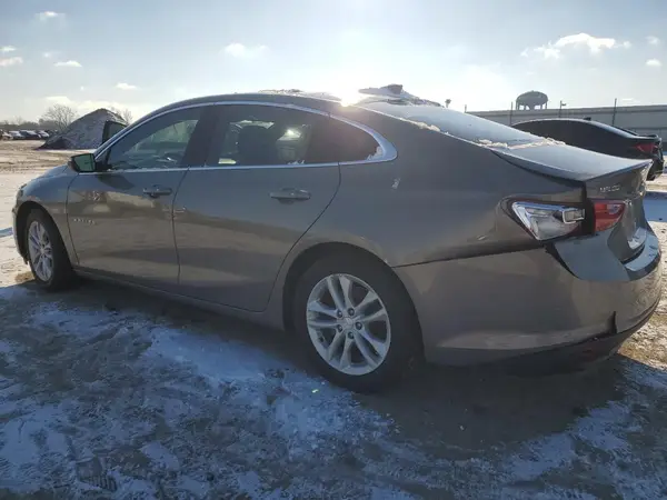 1G1ZD5ST4JF125526 2018 CHEVROLET MALIBU - Image 2