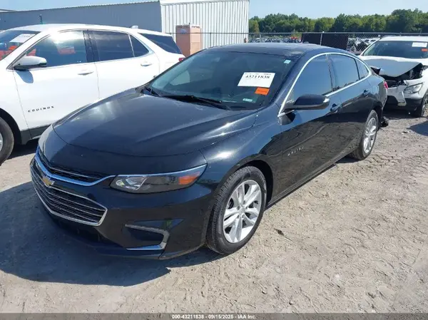 1G1ZD5ST4JF128040 2018 CHEVROLET MALIBU - Image 2