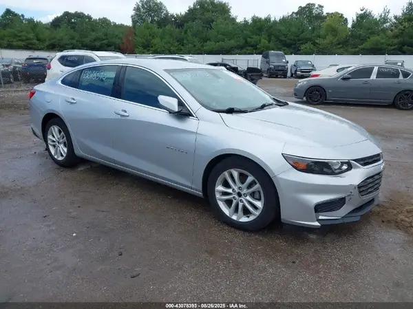 1G1ZD5ST4JF129477 2018 CHEVROLET MALIBU - Image 1
