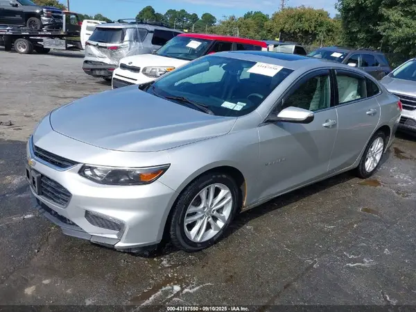 1G1ZD5ST4JF129821 2018 CHEVROLET MALIBU - Image 2