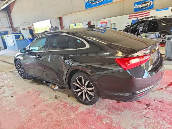 1G1ZD5ST4JF131519 2018 CHEVROLET MALIBU - Image 2