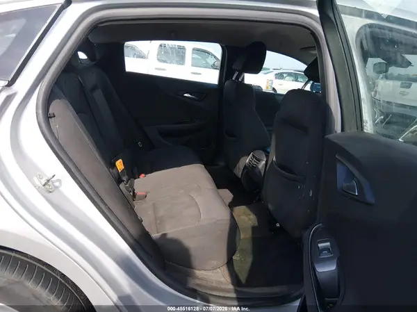 1G1ZD5ST4JF133237 2018 CHEVROLET MALIBU - Image 8