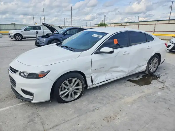 1G1ZD5ST4JF138325 2018 CHEVROLET MALIBU - Image 1