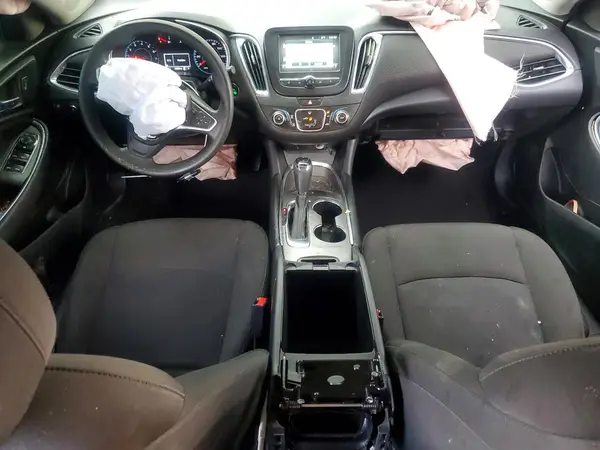 1G1ZD5ST4JF139703 2018 CHEVROLET MALIBU - Image 8