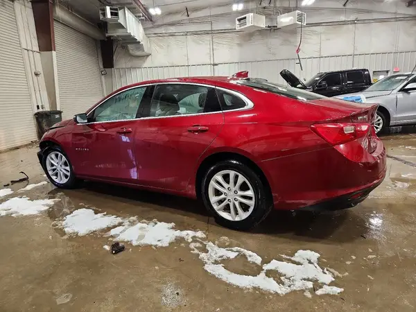 1G1ZD5ST4JF140902 2018 CHEVROLET MALIBU - Image 2