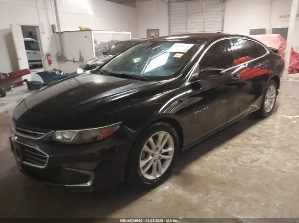 1G1ZD5ST4JF143539 2018 CHEVROLET MALIBU - Image 2
