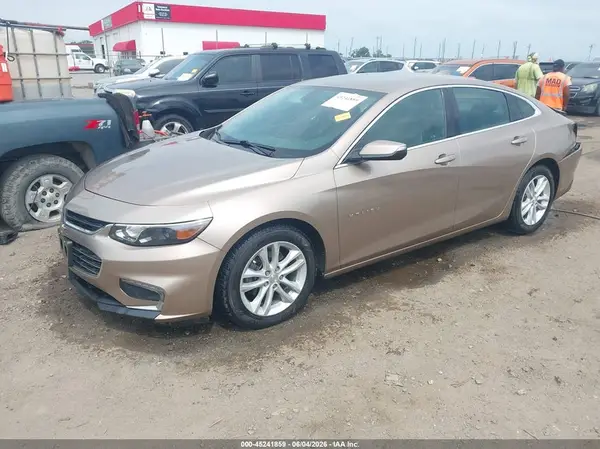 1G1ZD5ST4JF146473 2018 CHEVROLET MALIBU - Image 2