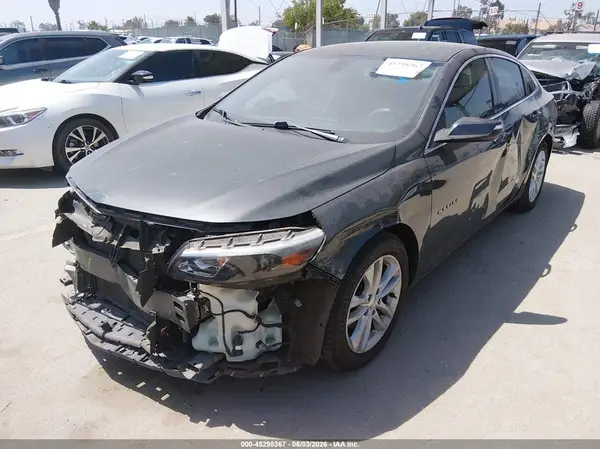 1G1ZD5ST4JF147820 2018 CHEVROLET MALIBU - Image 2