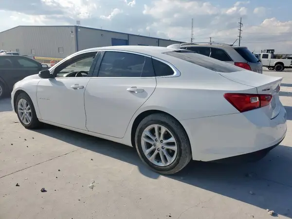 1G1ZD5ST4JF148742 2018 CHEVROLET MALIBU - Image 2