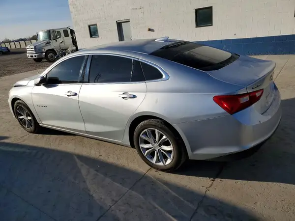 1G1ZD5ST4JF148773 2018 CHEVROLET MALIBU - Image 2