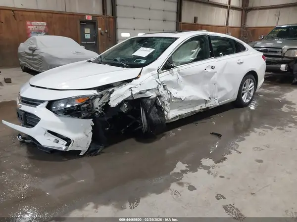 1G1ZD5ST4JF149387 2018 CHEVROLET MALIBU - Image 2