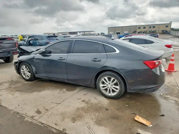 1G1ZD5ST4JF152774 2018 CHEVROLET MALIBU - Image 2