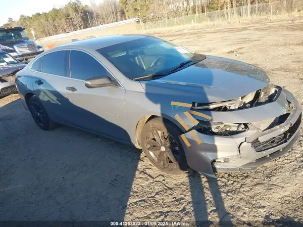 1G1ZD5ST4JF154783 2018 CHEVROLET MALIBU - Image 1