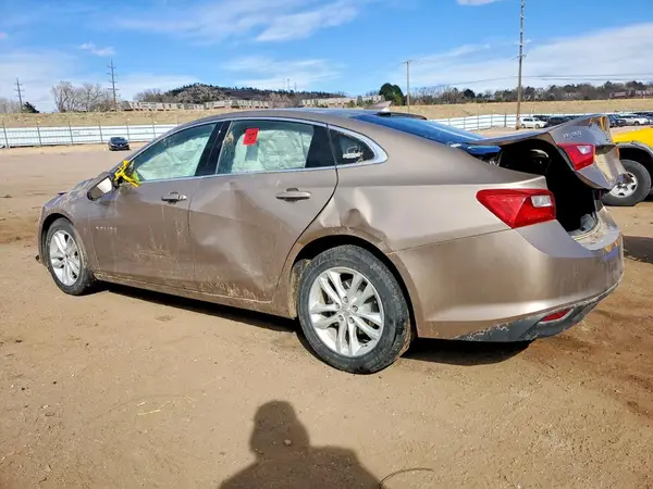 1G1ZD5ST4JF156386 2018 CHEVROLET MALIBU - Image 2