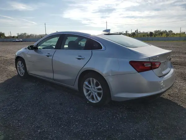 1G1ZD5ST4JF159563 2018 CHEVROLET MALIBU - Image 2