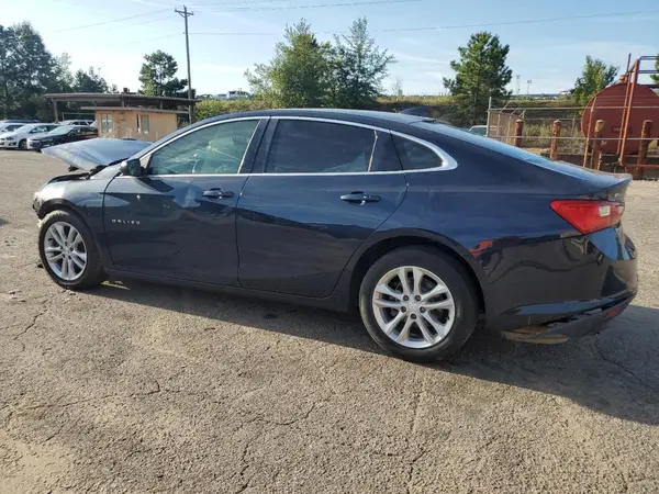 1G1ZD5ST4JF164164 2018 CHEVROLET MALIBU - Image 2
