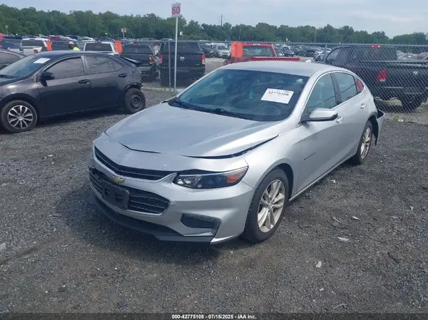 1G1ZD5ST4JF166528 2018 CHEVROLET MALIBU - Image 2