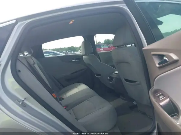 1G1ZD5ST4JF166528 2018 CHEVROLET MALIBU - Image 8