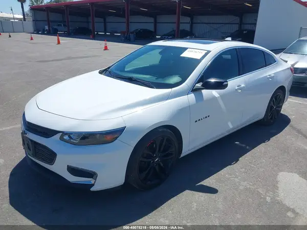 1G1ZD5ST4JF166559 2018 CHEVROLET MALIBU - Image 2