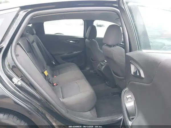 1G1ZD5ST4JF168019 2018 CHEVROLET MALIBU - Image 8