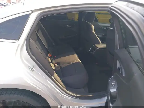 1G1ZD5ST4JF169090 2018 CHEVROLET MALIBU - Image 8