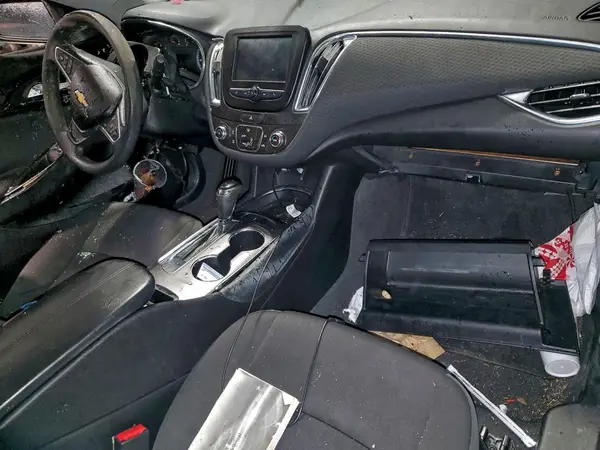 1G1ZD5ST4JF174354 2018 CHEVROLET MALIBU - Image 8