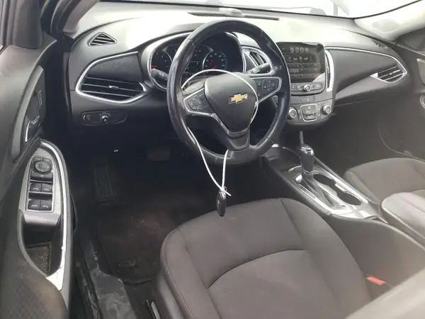 1G1ZD5ST4JF174662 2018 CHEVROLET MALIBU - Image 8