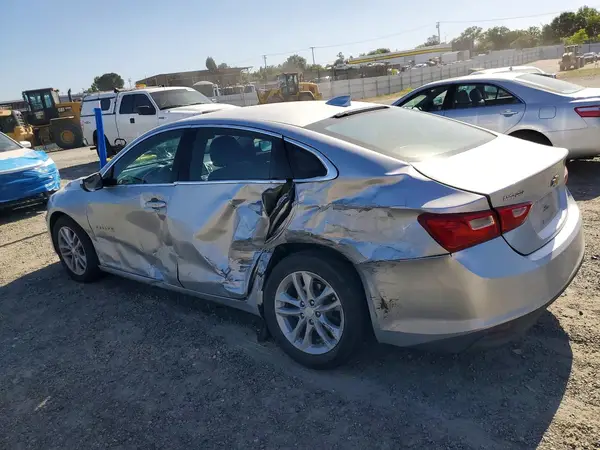 1G1ZD5ST4JF176332 2018 CHEVROLET MALIBU - Image 2