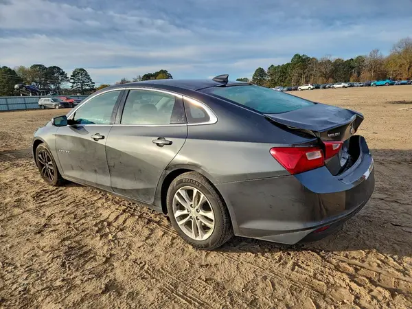 1G1ZD5ST4JF178100 2018 CHEVROLET MALIBU - Image 2