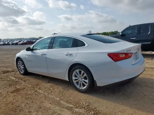 1G1ZD5ST4JF181014 2018 CHEVROLET MALIBU - Image 2