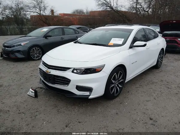 1G1ZD5ST4JF183538 2018 CHEVROLET MALIBU - Image 2