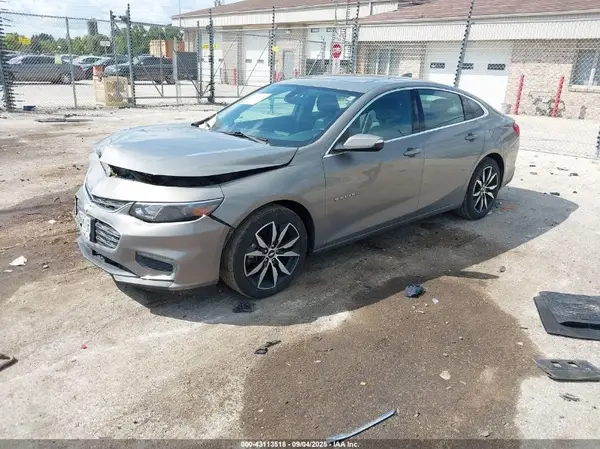 1G1ZD5ST4JF187217 2018 CHEVROLET MALIBU - Image 2