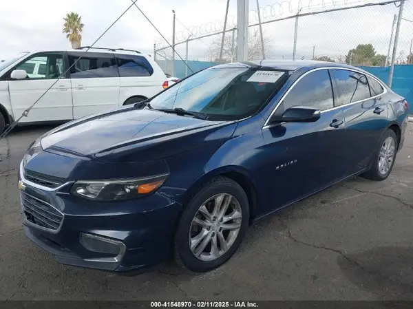 1G1ZD5ST4JF190277 2018 CHEVROLET MALIBU - Image 2