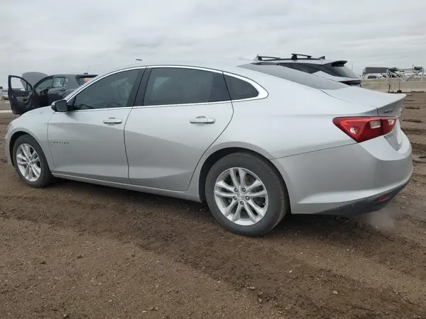 1G1ZD5ST4JF192661 2018 CHEVROLET MALIBU - Image 2