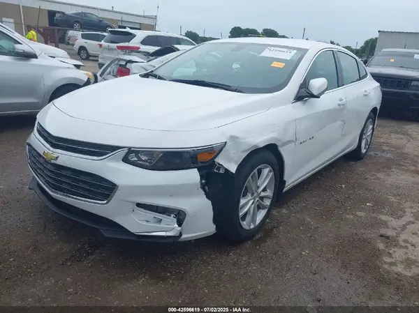1G1ZD5ST4JF195074 2018 CHEVROLET MALIBU - Image 2
