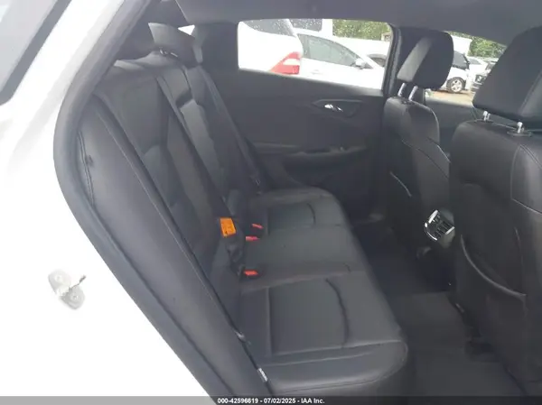 1G1ZD5ST4JF195074 2018 CHEVROLET MALIBU - Image 8