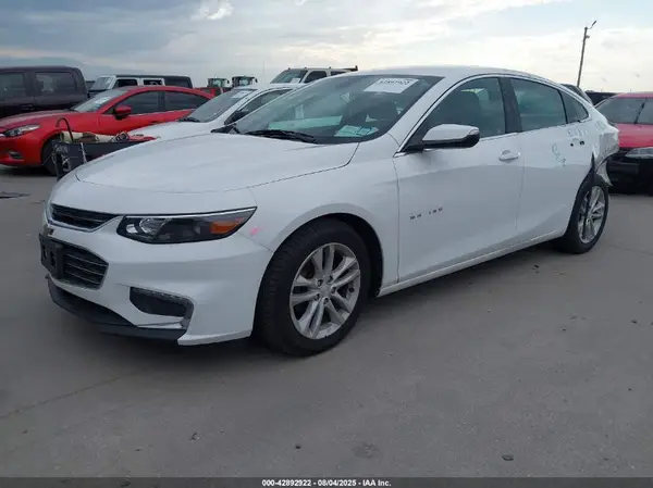 1G1ZD5ST4JF195771 2018 CHEVROLET MALIBU - Image 2