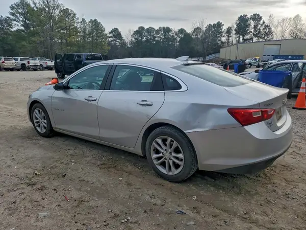 1G1ZD5ST4JF197701 2018 CHEVROLET MALIBU - Image 2