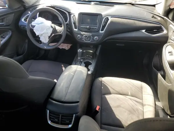 1G1ZD5ST4JF198136 2018 CHEVROLET MALIBU - Image 8