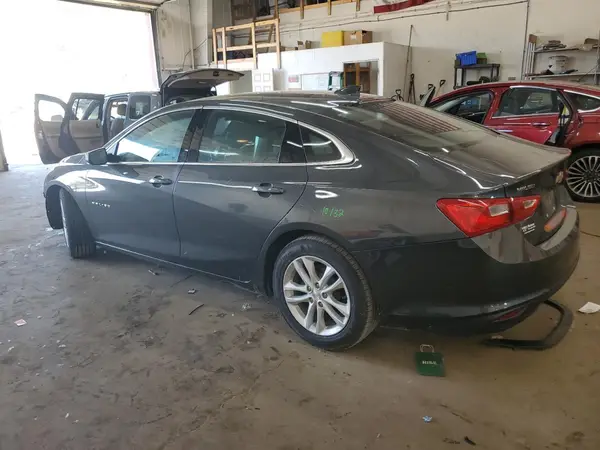 1G1ZD5ST4JF199576 2018 CHEVROLET MALIBU - Image 2