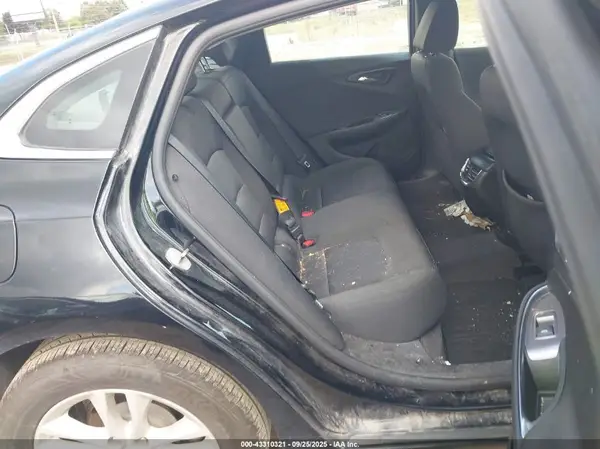 1G1ZD5ST4JF200077 2018 CHEVROLET MALIBU - Image 8