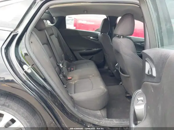 1G1ZD5ST4JF200757 2018 CHEVROLET MALIBU - Image 8