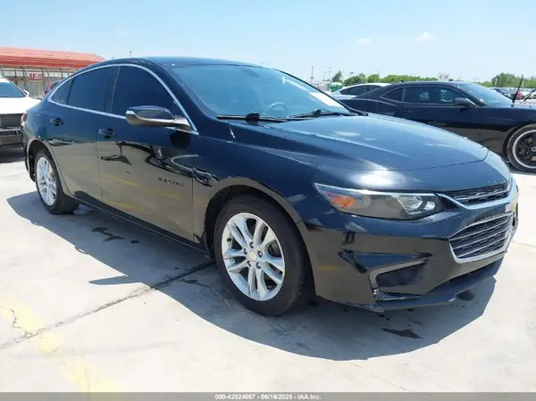 1G1ZD5ST4JF205506 2018 CHEVROLET MALIBU - Image 1