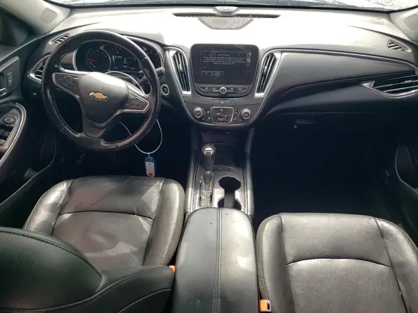 1G1ZD5ST4JF205702 2018 CHEVROLET MALIBU - Image 8