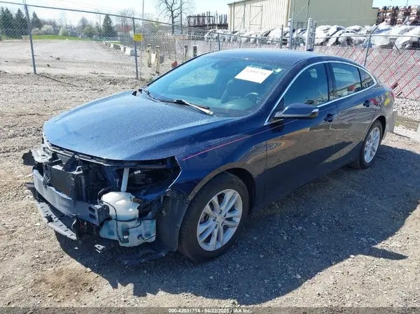 1G1ZD5ST4JF206025 2018 CHEVROLET MALIBU - Image 2